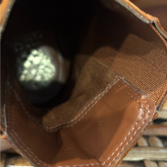 Vince Camuto Ackella caramel suede heeled Western boots in size 8 - Picture 5 of 13